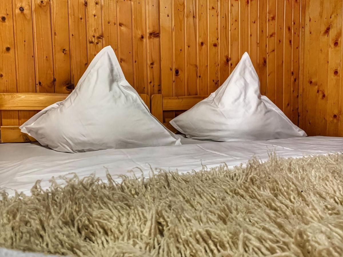 Cabana Sabrina Villa Bran  Exteriör bild
