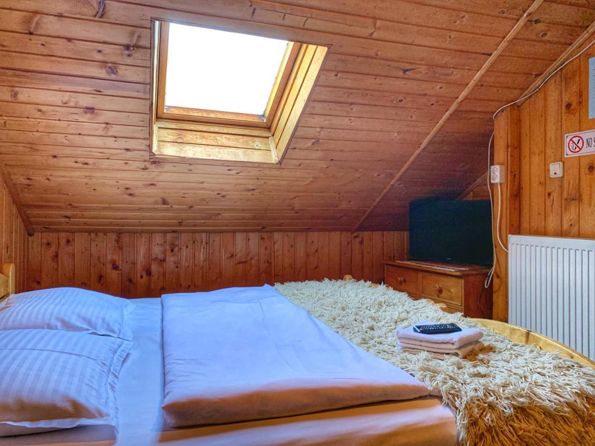 Cabana Sabrina Villa Bran  Exteriör bild